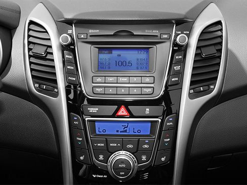 Used 2013 Hyundai Elantra GT FWD image 12