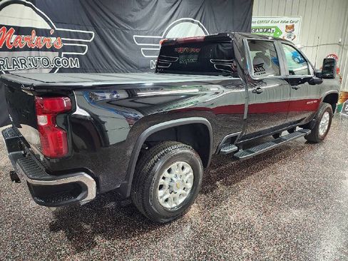 Used 2023 Chevrolet Silverado 2500 LT w/ Convenience Package image 7