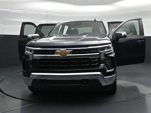 Used 2023 Chevrolet Silverado 1500 LT AWD/4WD image 26