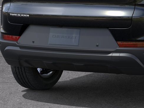 New 2026 Chevrolet TrailBlazer LS w/ LS Convenience Package FWD image 14