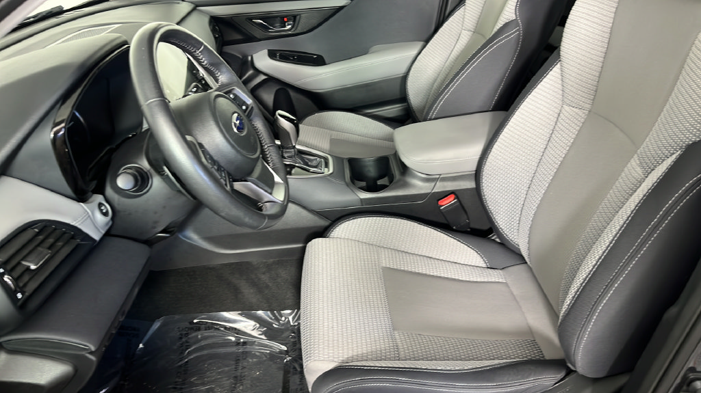 Used 2023 Subaru Outback Premium AWD/4WD image 16