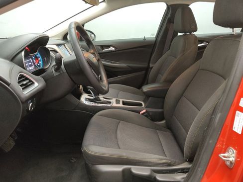 Used 2017 Chevrolet Cruze LS image 17