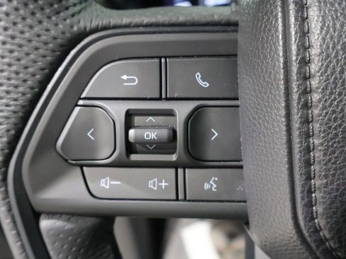 Used 2025 Toyota Tacoma TRD Pro AWD/4WD image 35