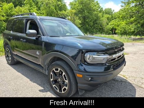 Used 2023 Ford Bronco Sport Outer Banks AWD/4WD image 3