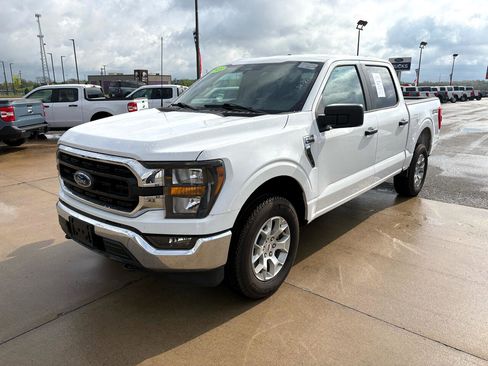 Used 2023 Ford F150 XLT image 7