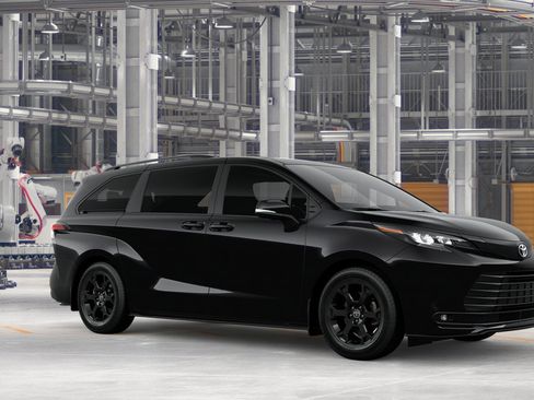 New 2026 Toyota Sienna XLE Woodland Edition AWD/4WD image 14