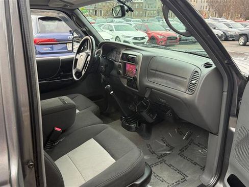 Used 2009 Ford Ranger XLT image 8