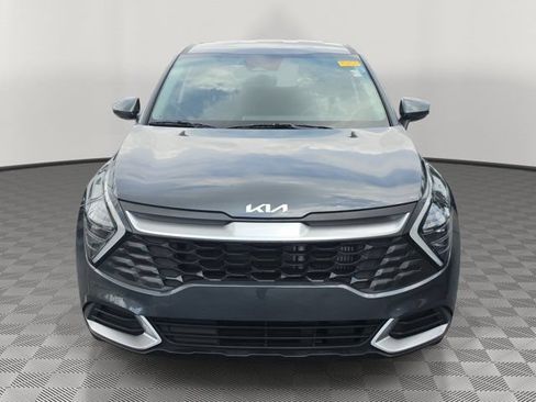Used 2024 Kia Sportage LX AWD/4WD image 2