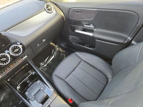 Used 2022 Mercedes-Benz GLA 250 image 14