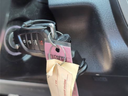 Used 2024 Toyota Camry SE FWD image 26