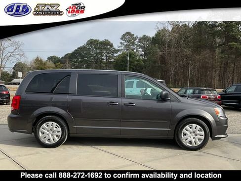 Used 2017 Dodge Grand Caravan SE w/ Power Window Group image 8