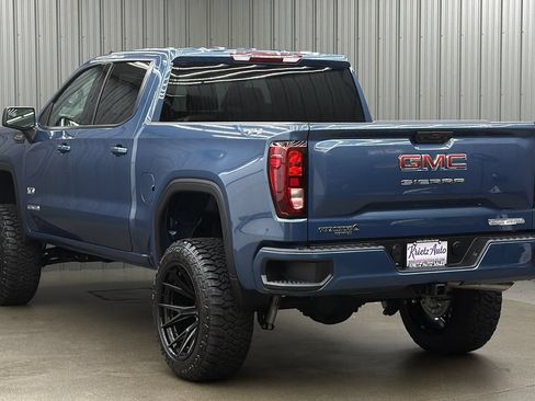 Used 2026 GMC Sierra 1500 Elevation AWD/4WD image 3