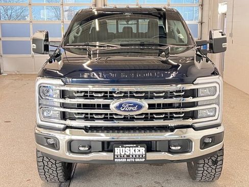 Used 2024 Ford F250 Lariat w/ Chrome Package image 3