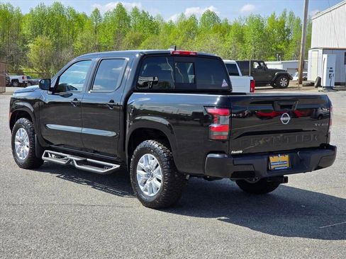 Used 2022 Nissan Frontier SV AWD/4WD image 24
