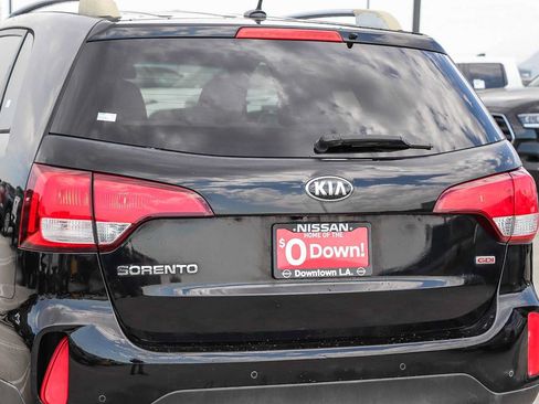 Used 2015 Kia Sorento LX FWD image 10