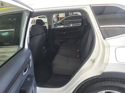 Used 2023 Honda CR-V EX image 4