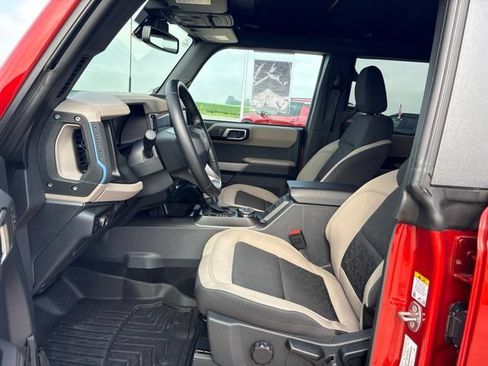 Used 2023 Ford Bronco Wildtrak AWD/4WD image 11