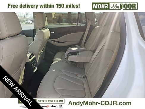 Used 2019 Buick Envision Essence image 7