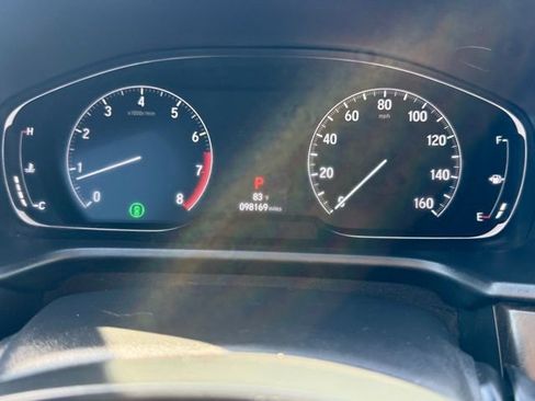 Used 2018 Honda Accord Touring image 19