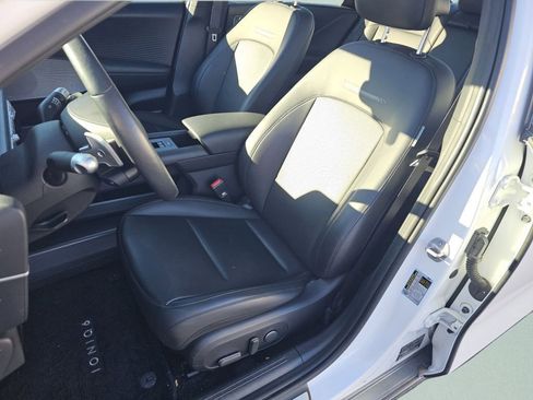 Used 2023 Hyundai Ioniq 6 Limited image 6