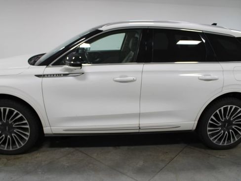 Used 2020 Lincoln Corsair Reserve w/ Equipment Group 202A AWD/4WD image 6
