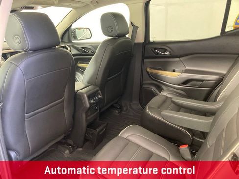 Used 2018 GMC Acadia Denali w/ Technology Package AWD/4WD image 16