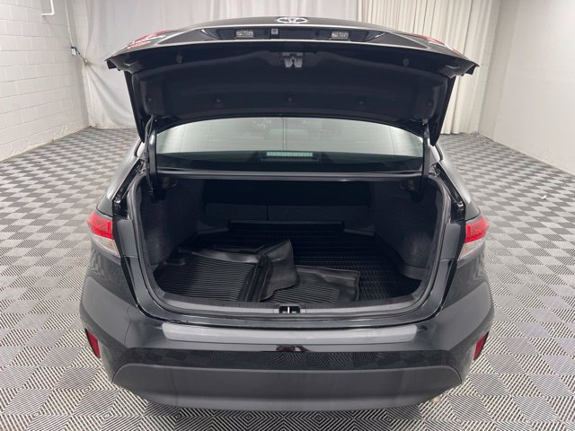 Used 2026 Toyota Corolla LE FWD image 8