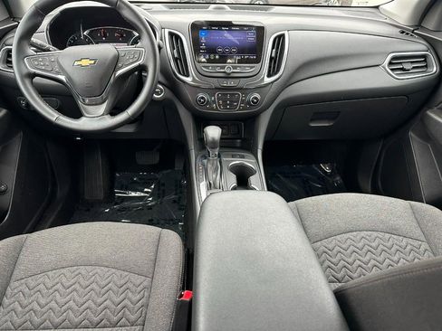 Used 2024 Chevrolet Equinox LT image 11