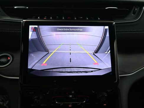 New 2025 Jeep Grand Cherokee L Limited w/ Black Appearance Package image 7