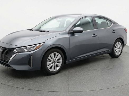 Used 2025 Nissan Sentra S FWD image 3
