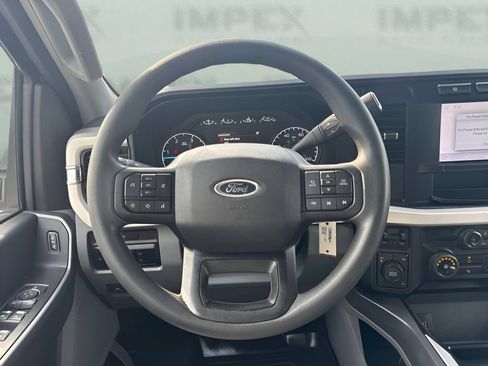 Used 2024 Ford F350 XLT AWD/4WD image 12
