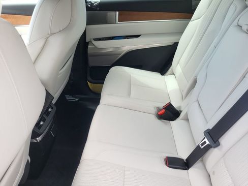 New 2026 Cadillac Vistiq Sport image 20