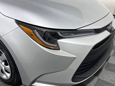 Certified 2025 Toyota Corolla LE image 12