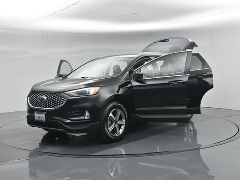 Certified 2023 Ford Edge SEL w/ Convenience Package AWD/4WD image 33