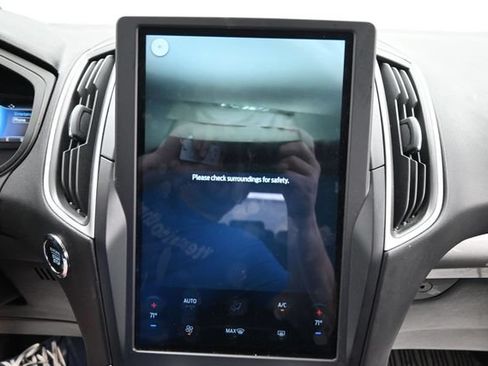 Used 2024 Ford Edge SE AWD/4WD image 17