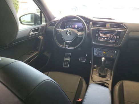 Used 2019 Volkswagen Tiguan SEL Premium R-Line FWD image 15