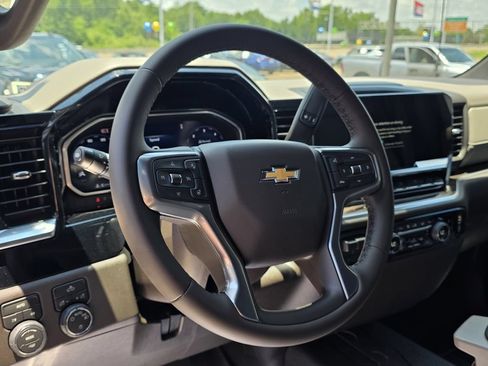 New 2026 Chevrolet Silverado 1500 LT AWD/4WD image 10