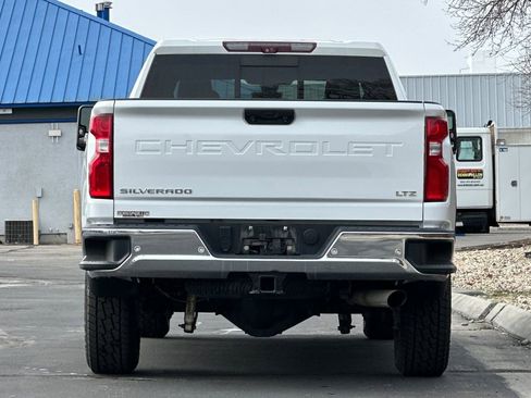 Used 2020 Chevrolet Silverado 2500 LTZ w/ LTZ Plus Package image 5