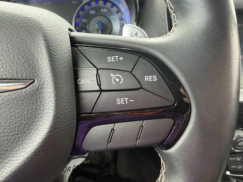 Used 2016 Chrysler 300 S AWD/4WD image 20