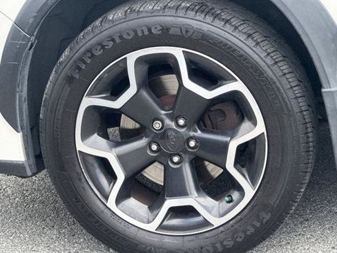 Used 2014 Subaru Crosstrek 2.0i Premium AWD/4WD image 28
