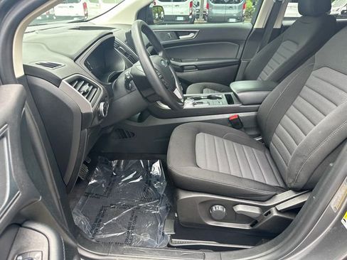 Used 2024 Ford Edge SE w/ Black Appearance Package AWD/4WD image 11