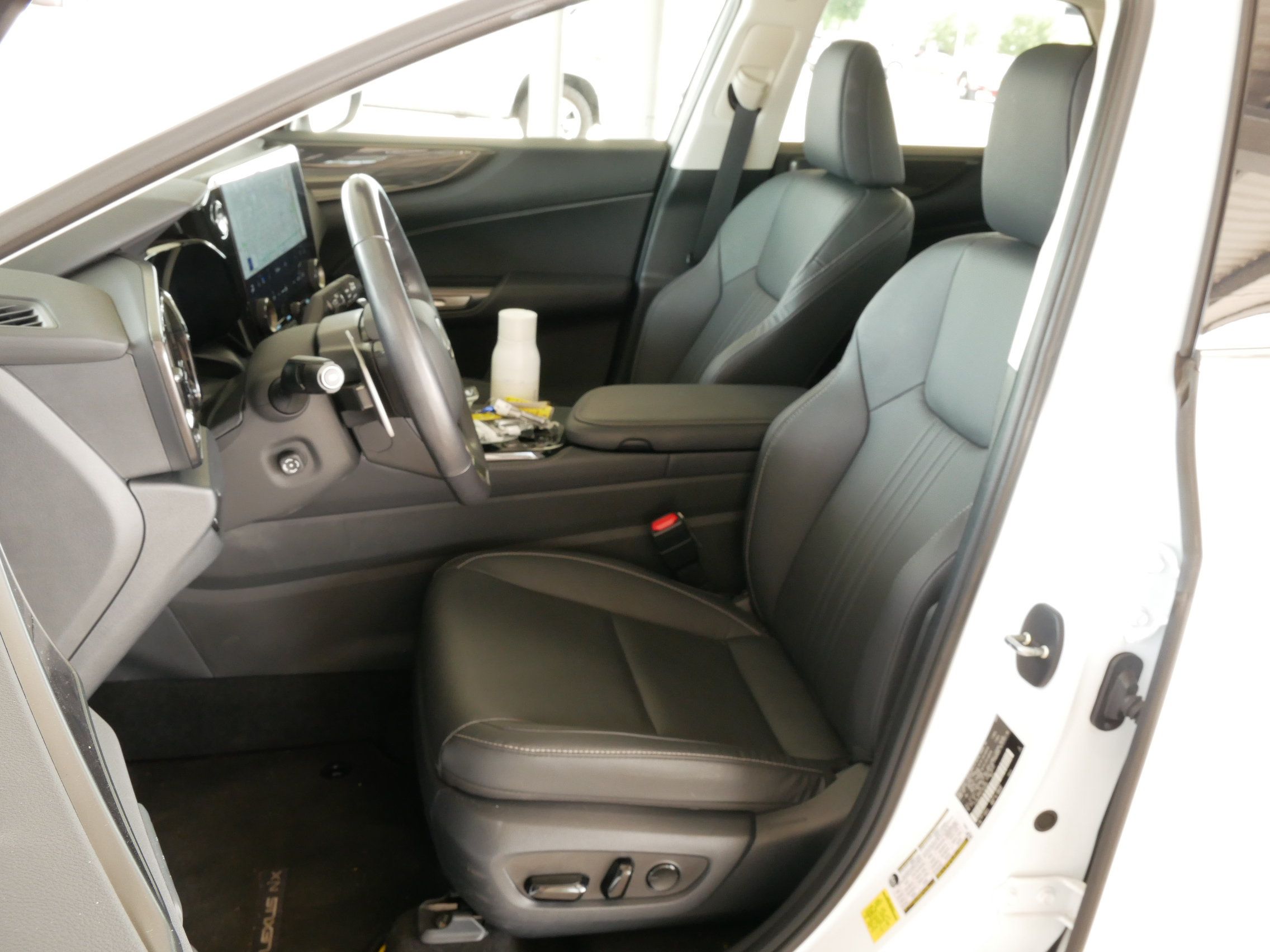 Used 2026 Lexus NX 350h AWD w/ Accessory Package (2T) image 2