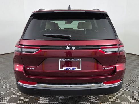 New 2025 Jeep Grand Cherokee Limited image 7