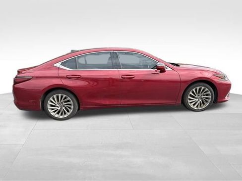 Used 2019 Lexus ES 350 Ultra Luxury w/ Accessory Package 2 FWD image 14