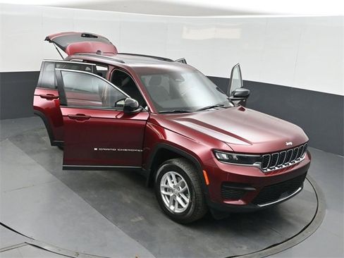 New 2025 Jeep Grand Cherokee Laredo X image 50