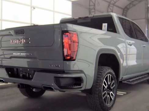 Used 2025 GMC Sierra 1500 AT4 w/ AT4 Premium Package AWD/4WD image 3