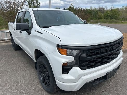 Used 2023 Chevrolet Silverado 1500 Custom w/ LPO, Dark Essentials Package image 3