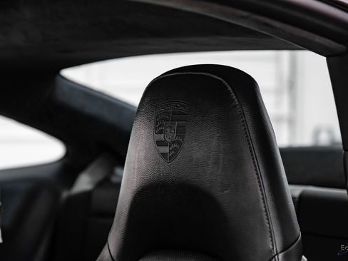 Used 2018 Porsche 911 Carrera 4S AWD/4WD image 36