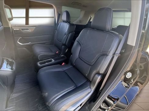 New 2026 INFINITI QX80 Luxe image 26