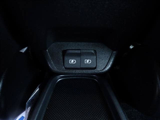 Used 2025 Nissan Leaf S FWD image 9